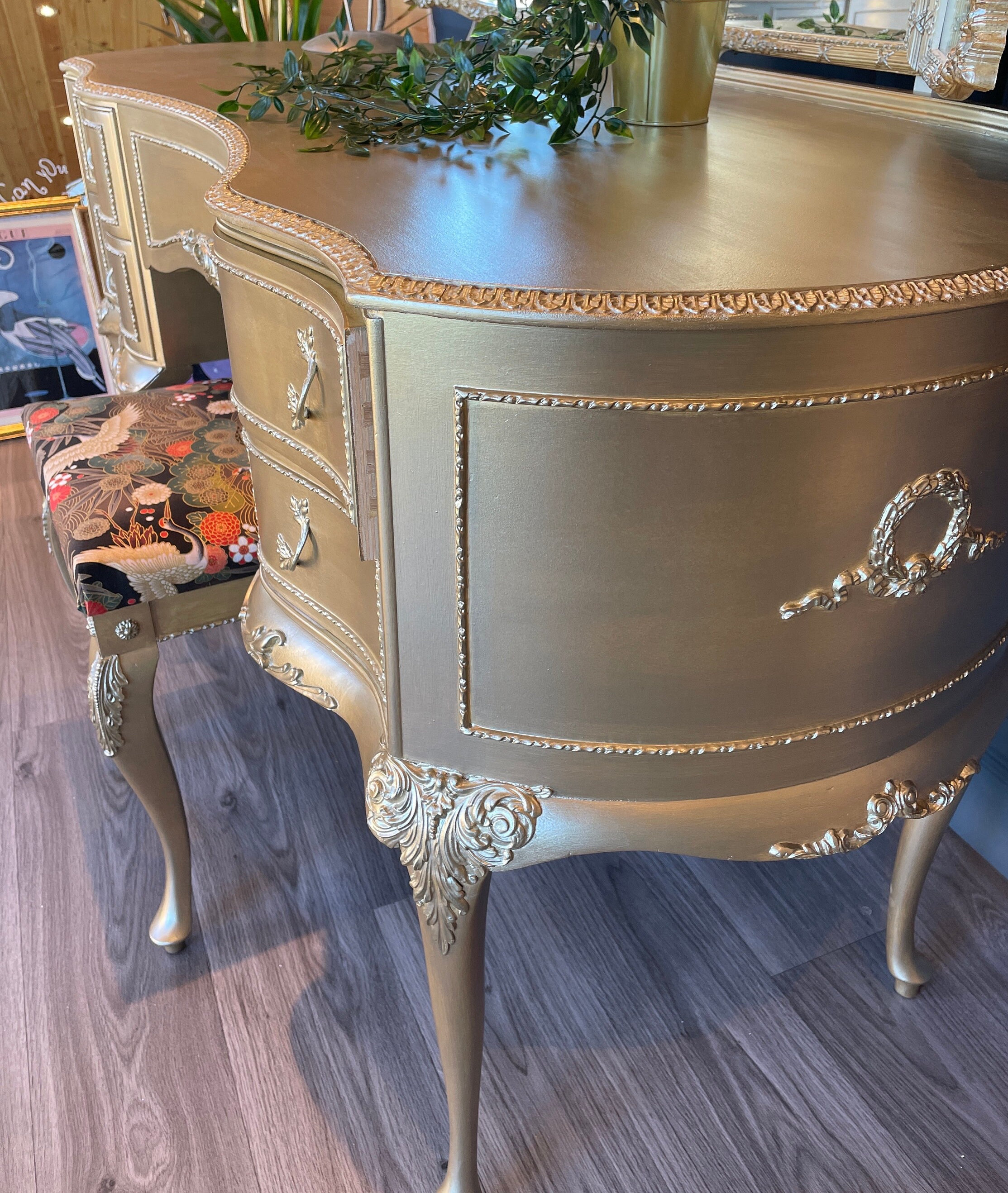 champagne dressing table Champagne Gold Vanity | Olympus Louis Style Dressing Table