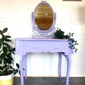 Vintage dressing table, small dressing table, Louis style furniture, Olympus vanity