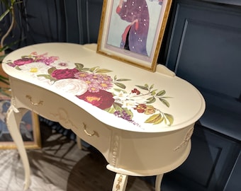 dressing table flower design French Style Dressing Table: Floral Transfer, Compact Vanity