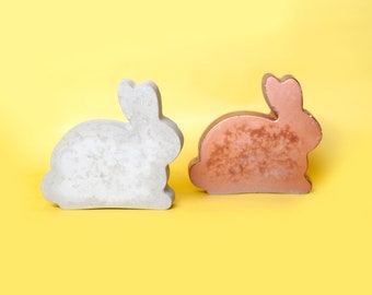 Concerete Bunny - Décoration intérieure ou extérieure de lapin de Pâques fait à la main - Mignon accessoire pour la maison