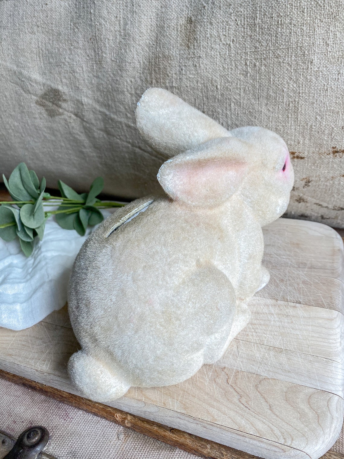 Vintage White Flocked Bunny Bank / Bunny Decor / Spring Decor | Etsy