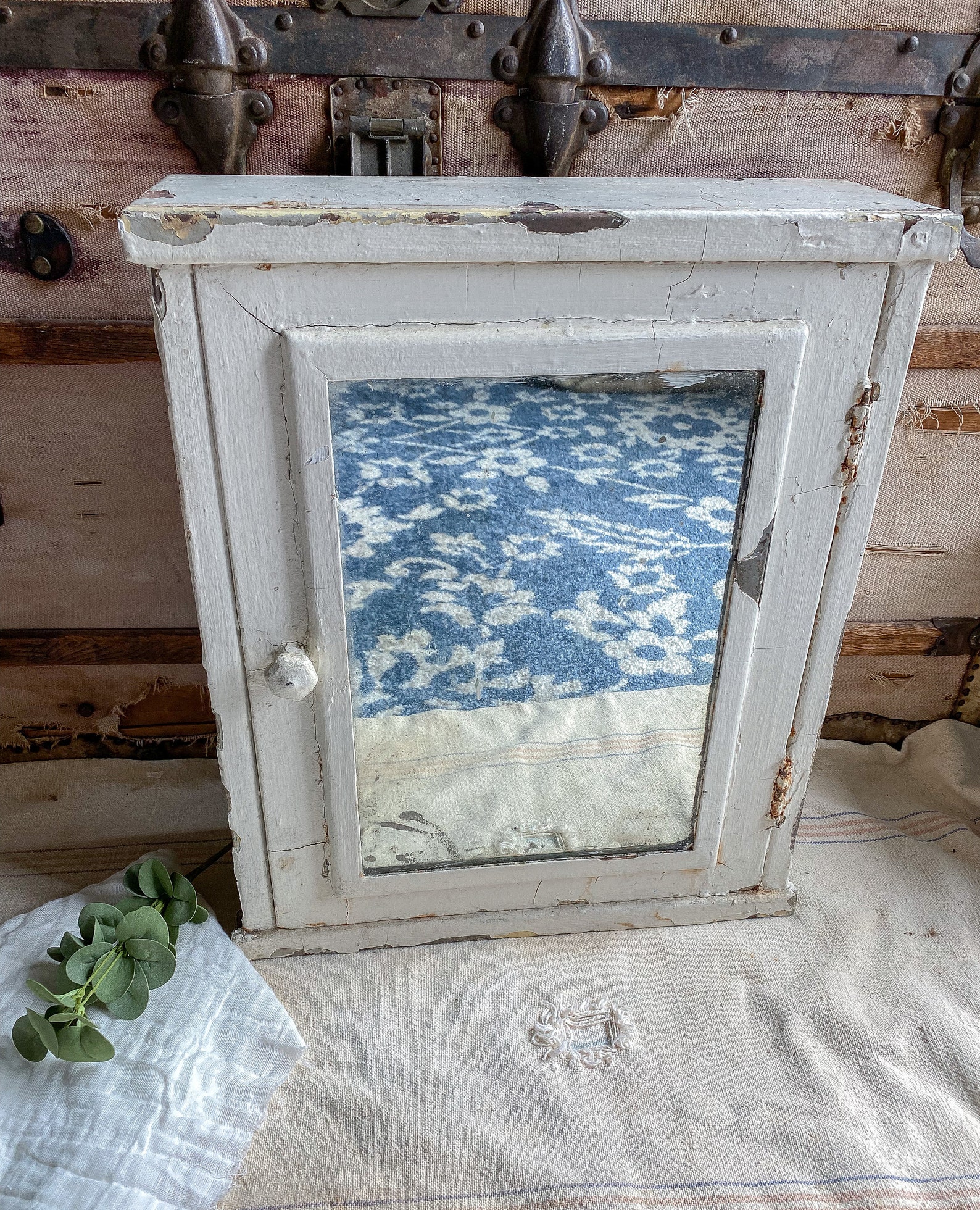 Antique White Metal Medicine / Vintage Decor / Antique Etsy