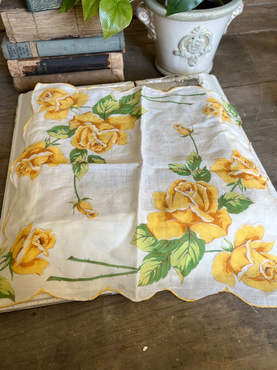 Set of 2 Yellow Floral Handkerchiefs / yellow flo… - image 5