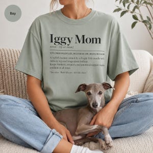 イタリアングレーハウンドママTシャツ、コンフォートカラーズ イギーママTシャツ、面白いイタリアングレーハウンド定義Tシャツ、IGママギフト、イギー好きTシャツ 画像 2