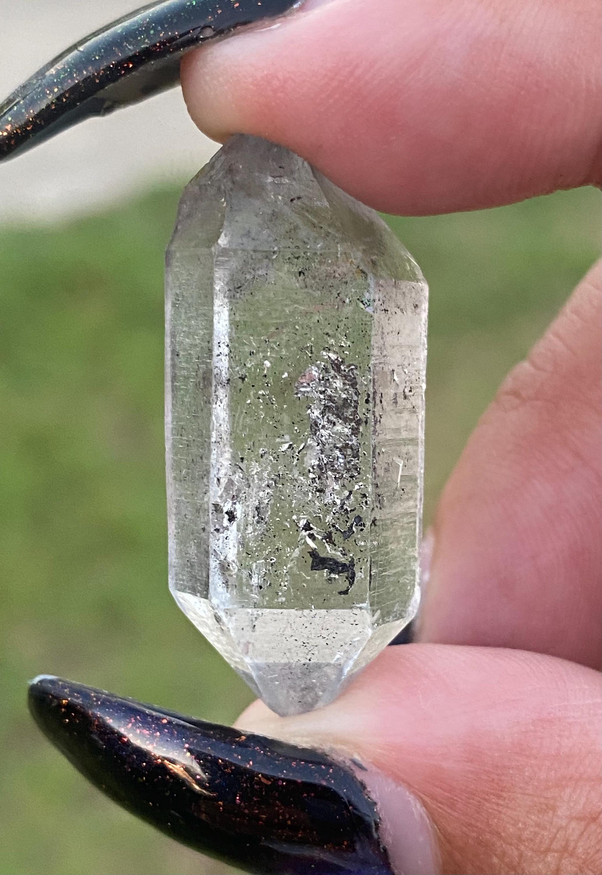 Enhydro Quartz #17 - Ancient Moving Water Bubble in Quartz Crystal - Enhydro Quartz Crystal  - Fossil Water in Quartz - Gifts for Collectors