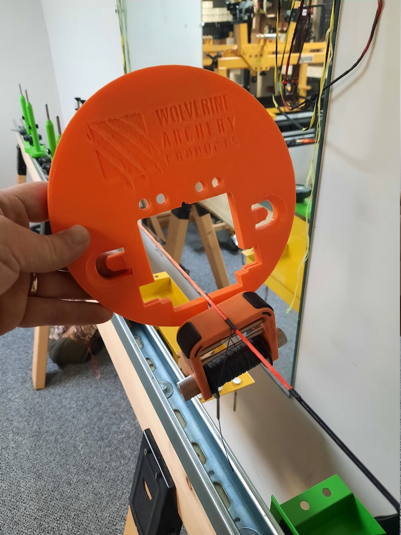 WolverineArchery OMP Revolution Serving Jig Spinner - Thumbnail 3