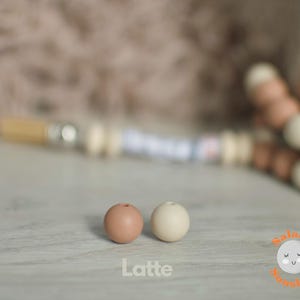 latte -12mm silicone beads in the colours beige and latte