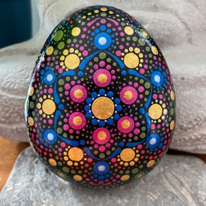 Handbemalter Mandala Stein, Mandala Stein, Einzigartiges, Nachdenkliches Geschenk