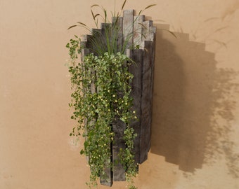 Plans for Recycled Pallet Wood Garden Wall Planter DIY Digital Woodwork Plans Only UK Metric Excludes Materials