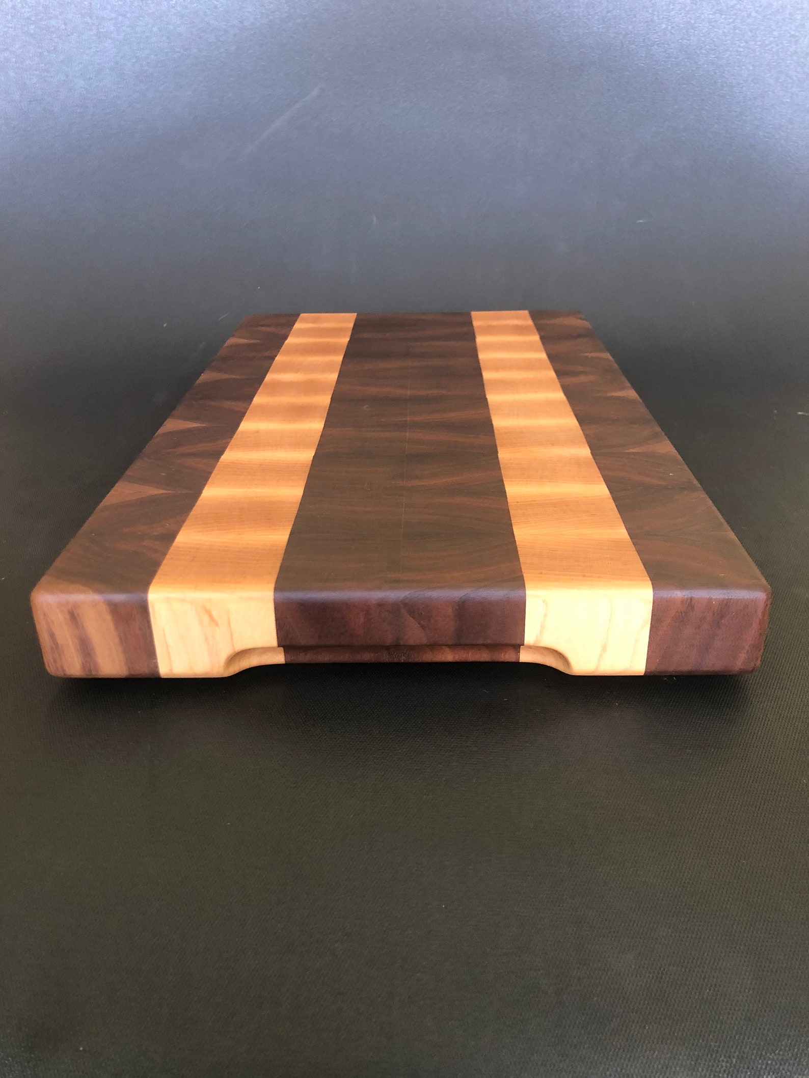Walnut/Maple End grain Charcuterie/Cutting board. Etsy