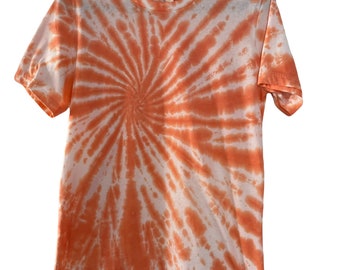 Medium Vintage style Tie dye short sleeve- unisex