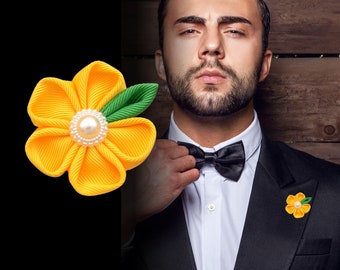 Buttonhole flower "Sunshine" Buttonhole flower // Boutonniere // Corsage // Lapel jewelry