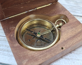 Golden Brass Compass in Wooden Box: Vintage Style Decor