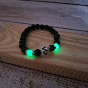 Beaded turtle Glow in the Dark Bracelet, turtle Bracelet Glow in the Dark Bracelets Bulk, Beach Necklace, Beach Jewelry