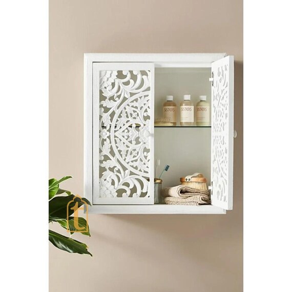 Small hanging cabinet for cheap bathroom