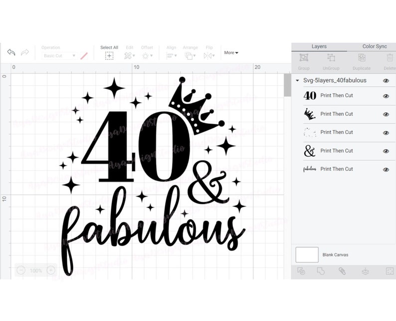Puede incluir: Dise&ntilde;o en blanco y negro con el n&uacute;mero 40 con una corona encima y la palabra "fabulous" debajo. El dise&ntilde;o est&aacute; rodeado de peque&ntilde;as estrellas.
