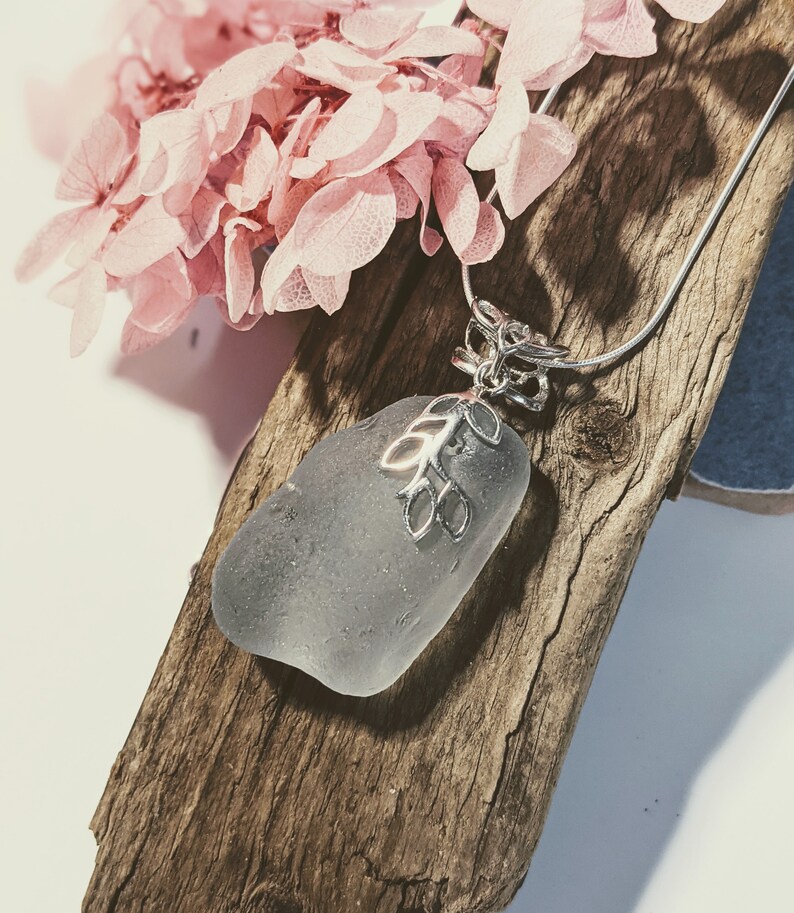 Chunky Lavender Grey Leaf Pendant