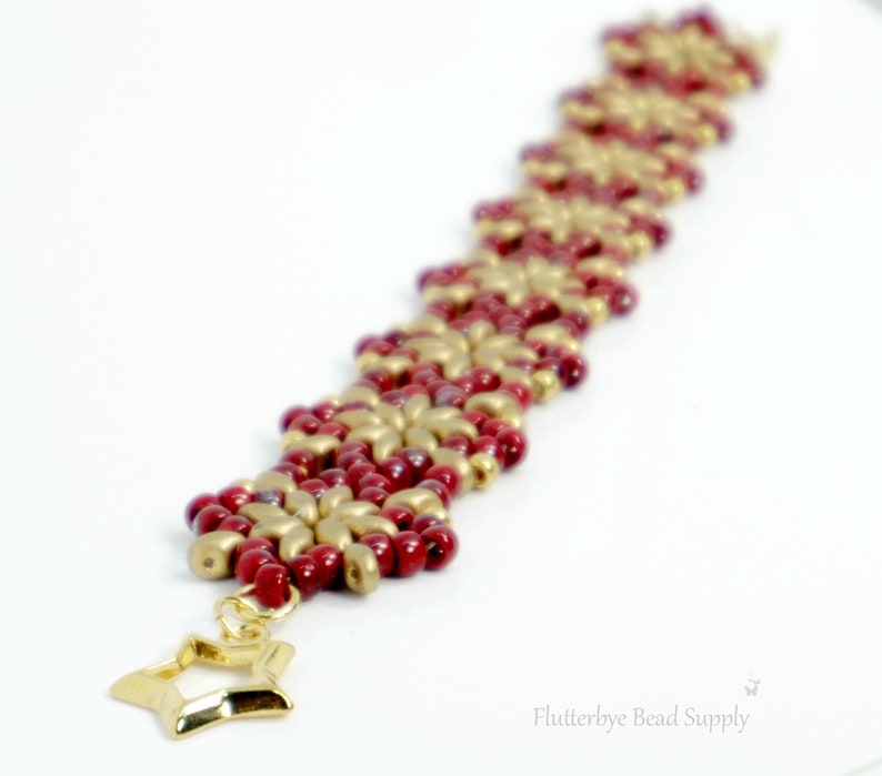DIY Jewelry Supply Free Northern Star Bracelet Tutorial by Nela K\u00e1belov\u00e1 Available Separately Do-It-Yourself Jewelry Bead Pack
