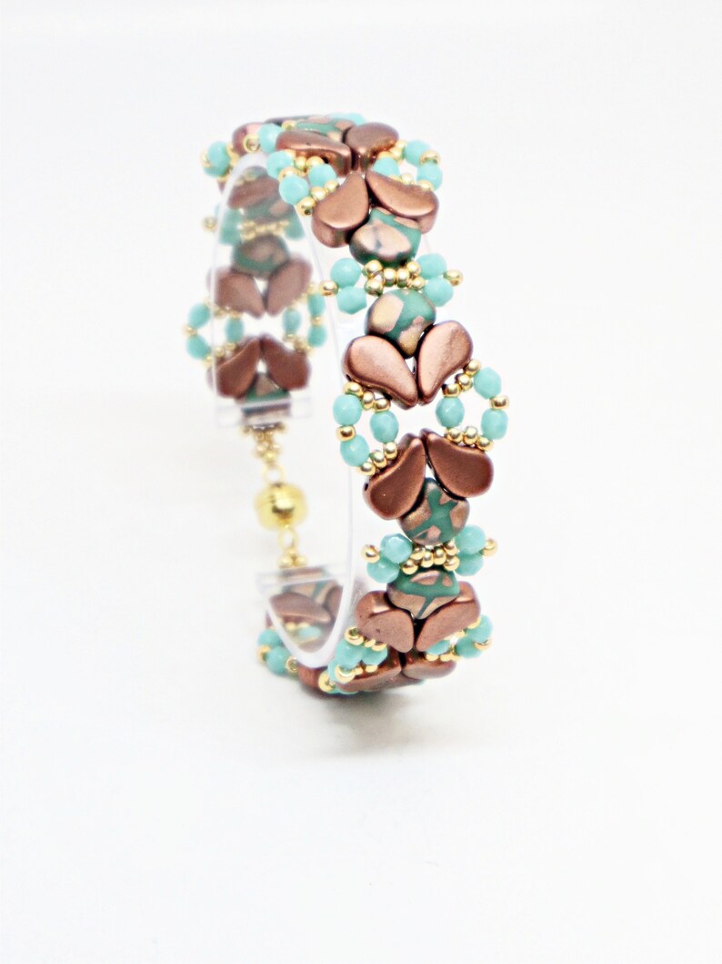 DIY Jewelry Bead Pack Deb Roberti/'s Paisley Bow Beaded Bracelet /& Earrings Tutorial Sold Separately