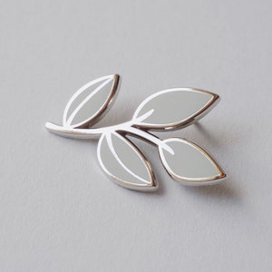 Spring Leaf Enamel Pin | Plant Pin | Plant Lovers Gift | Nature Lover Gift | Wedding | Brooch | Stocking Filler | Gift Idea