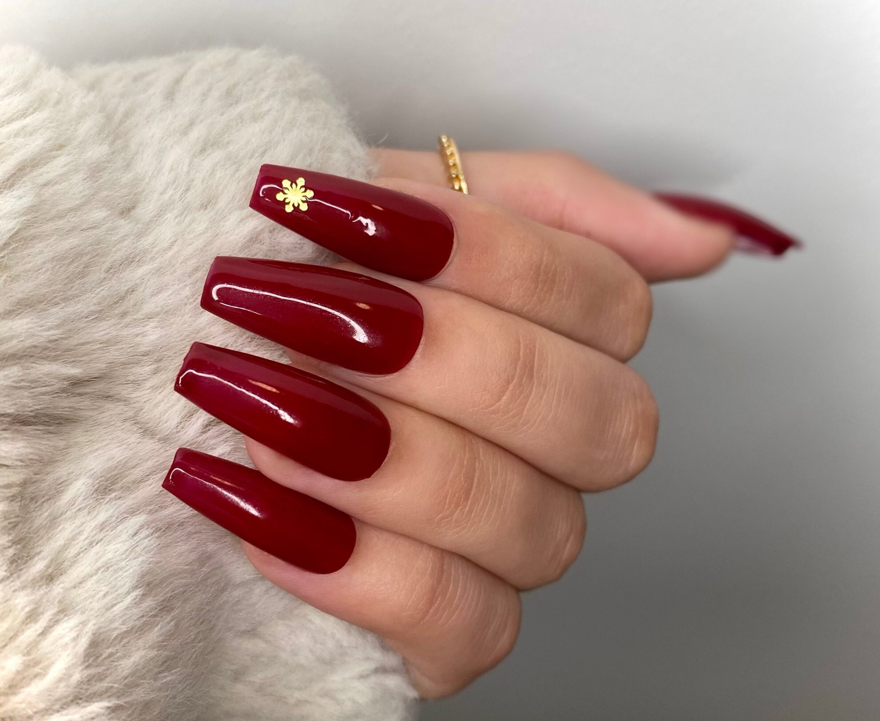 Holiday Dark Red Press on Nails - Etsy India
