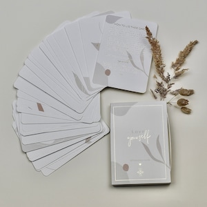 Affirmation Cards - Love yourself
