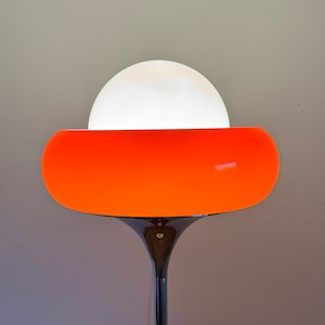 Meblo Guzzini floor lamp Jadran / Mid Century / Modern Standing Lamp / 1970s / Space Age / Atomic Age / Italian design lamp /