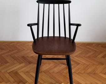 Vintage Windsor Armchair / Mid Century Modern Dining Chair / Ilmari Tapiovaara Style Chair / Scandinavian Design / 1960s
