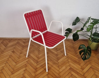 Vintage Red & White Pop Art Chair / MCM Metal Patio Chair / Space Age Garden Chair / Balcony chair / Made in Yugoslavia / 1970s