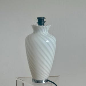 Vintage White Swirl Murano Glass Table Lamp / MCM Vase Shape Bedside Lamp / Nightstand Lamp / Made in Italy / 1960s