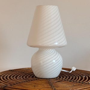 Vintage Murano Swirl Glass Table Lamp / White Spiral Mushroom Lamp / Italian Bedside Striped Light / MCM Nightstand Light / 1970s