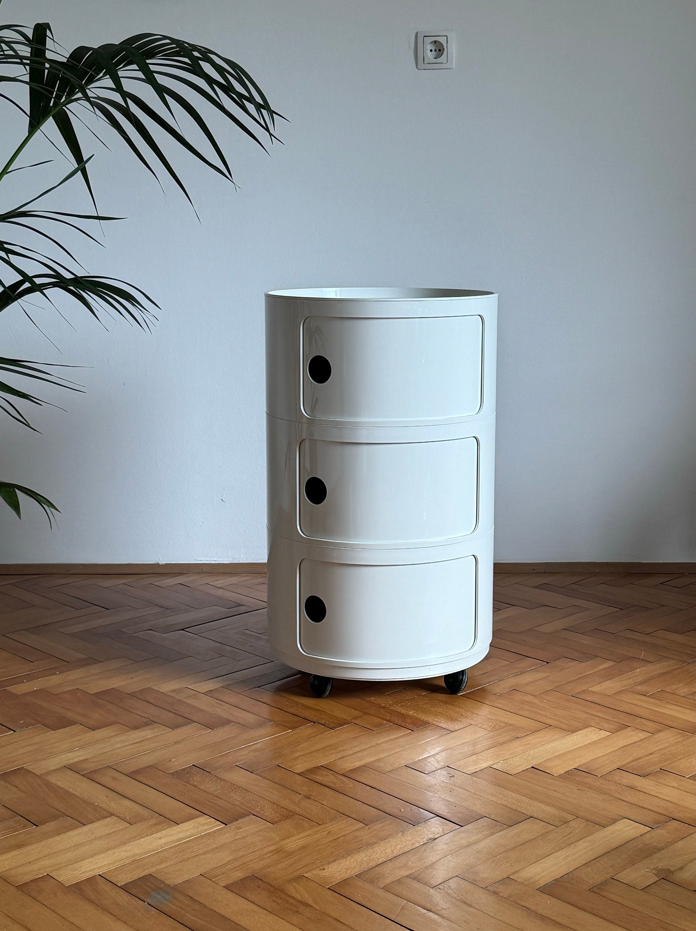 Vintage Kartell Cabinet 4979 by Anna Castelli Trolley