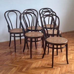 1 of 4 Vintage Thonet Style Chairs no. 18 / Mid Century Bistro Cafe Chairs / Italian Wooden Dining Chairs / Rattan Seat  / Italy / 1970s