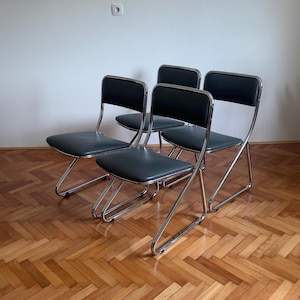 SET di 4 sedie da pranzo grigie in stile vintage Buhause / Sedie cromate moderne di metà secolo / Eleganti sedie a sbalzo / Made in Italy / Anni &#39;60
