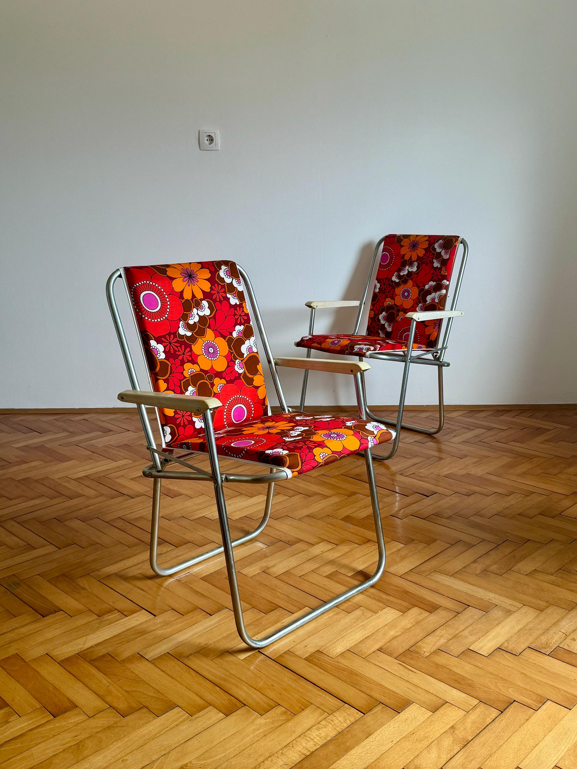 Vintage Camping Chairs Pair / Retro Picnic Chairs / Canvas Folding