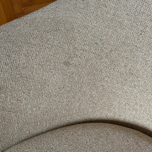 Milieu du siècle / fauteuils simples pivotants / egg chair / STOL KAMNIK / fauteuil de bureau / de salon / chaise beige / chaises design / Yougoslavie image 8