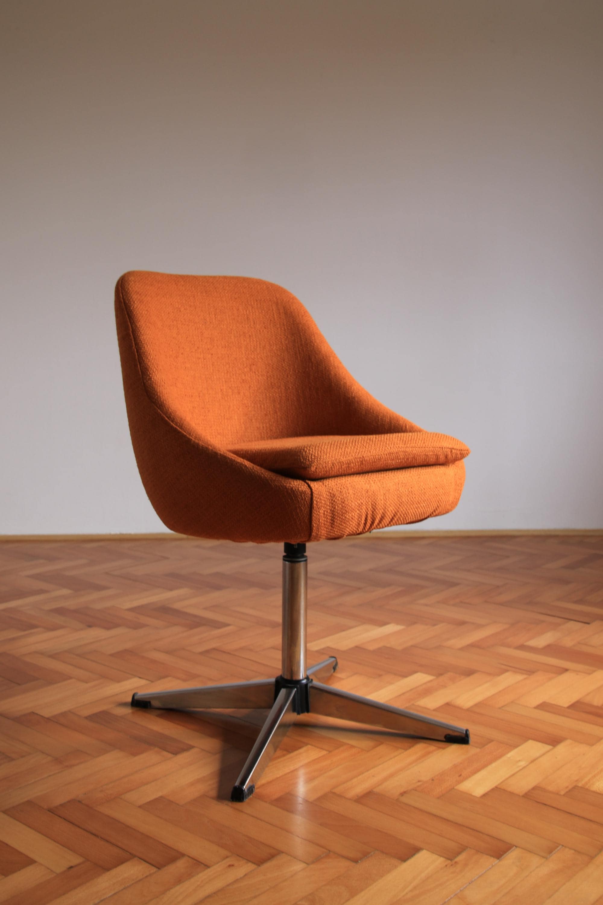 70sアームチェア スペースエイジ ミッドセンチュリー レトロ ヴィンテージ 70sアームチェア スペースエイジ ミッドセンチュリー レトロ