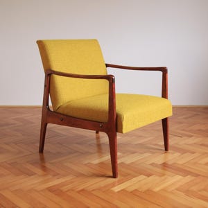1 von 3 Vintage Sessel / Retro Sessel / Jugoslawien / 1960er Jahre / gelber Akzent im skandinavischen Stil / Jugoslawien