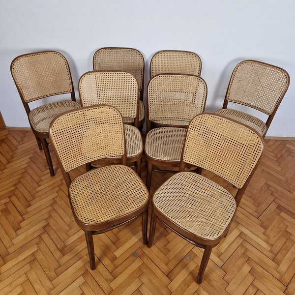 1 sur 8 chaises Thonet rares / chaise de salle à manger / modèle de Prague / conçu par Josef Hoffmann / chaises en rotin / milieu du siècle / 1960 / Yougoslavie