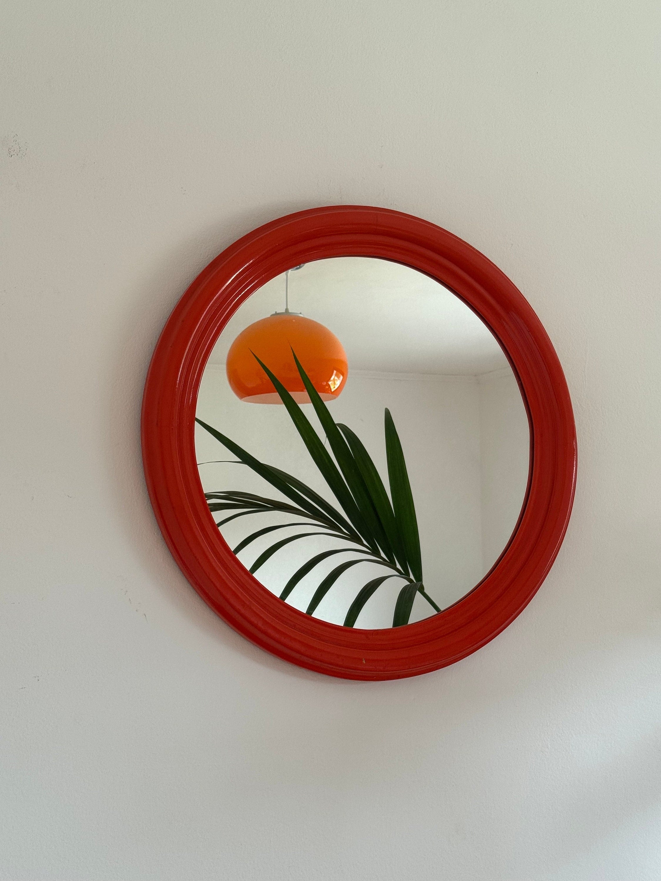 Orange Wooden Round Mirror / Vintage Circle Mirror / Mid Century Modern Wall Mirror / Space Age Mirror / Atomic / Home Decor / Italy / 1970s