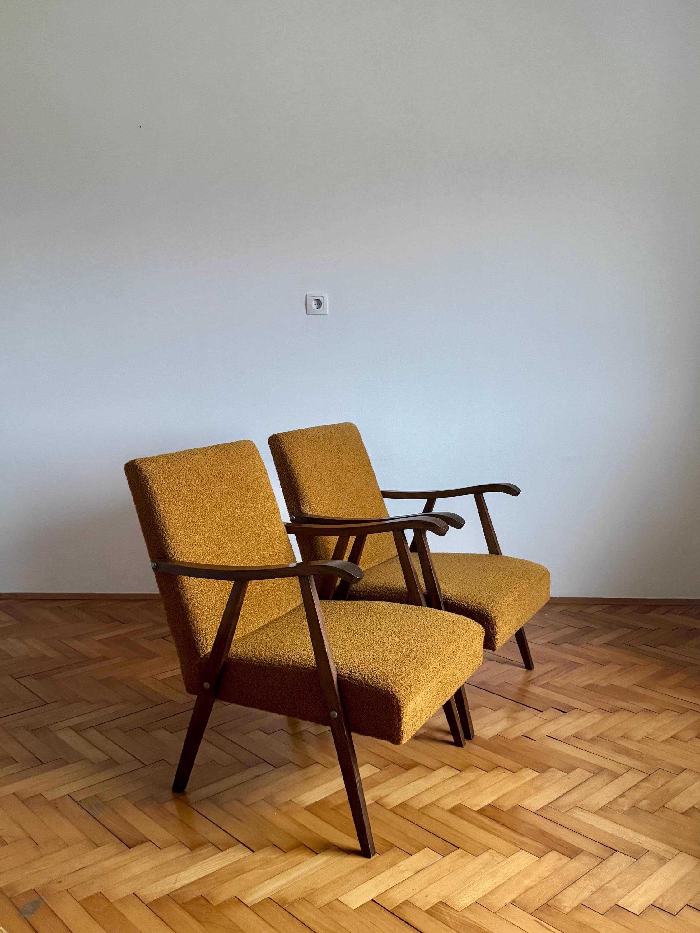 60's ミッドセンチュリー イエローアームチェア 60's ミッドセンチュリー イエローアームチェア