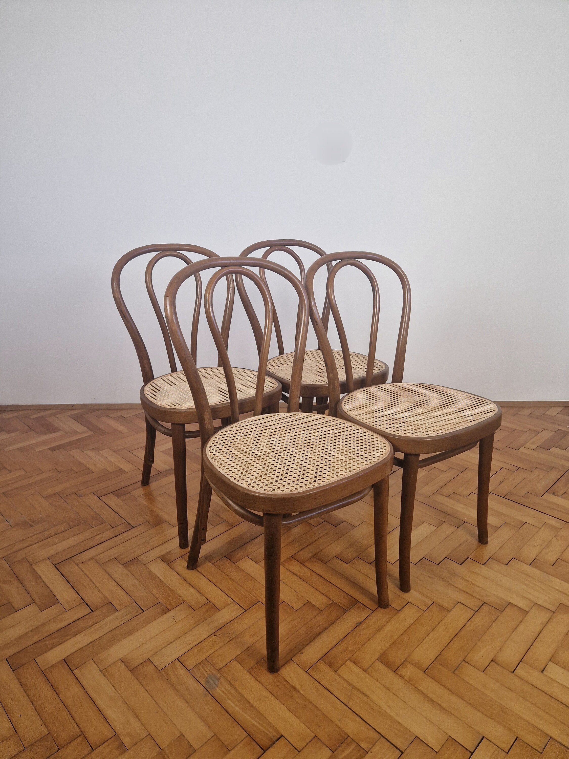 Thonet アンティーク ダイニングチェア Antique thonet chair - Etsy 日本 Thonet アンティーク ダイニングチェア Antique thonet chair - Etsy 日本