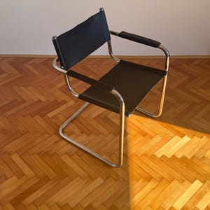 Vintage Bauhaus Büro Schwarzer Ledersessel / Mid Century Modern Mart Stam Freischwinger / Esszimmerstuhl / Italien / 1980er Jahre
