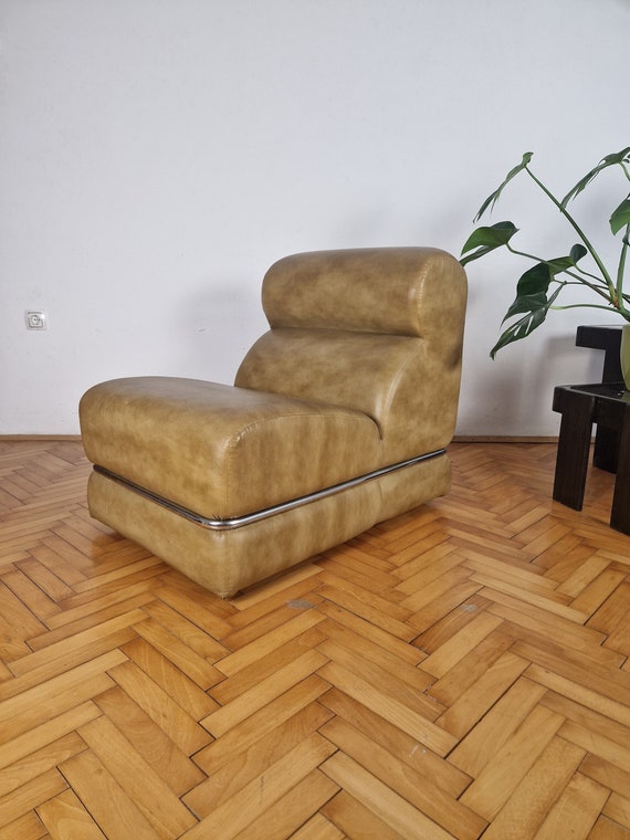 Mid century leather chaise sale