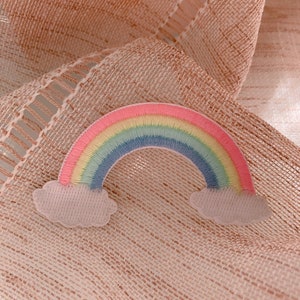 Rainbow patch, iron on patch, patch for kids, patch for hats, cute patch, patch for jacket, patch for clothes, embroidered rainbow