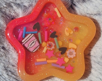 Glow-in-the-dark Pink Orange Coffee Rainbow Sprinkle Star Liquid Shaker Charm Sensory Fidget