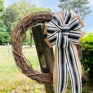 Farmhouse stripe bow- black and cream stripe- farmhouse bow
