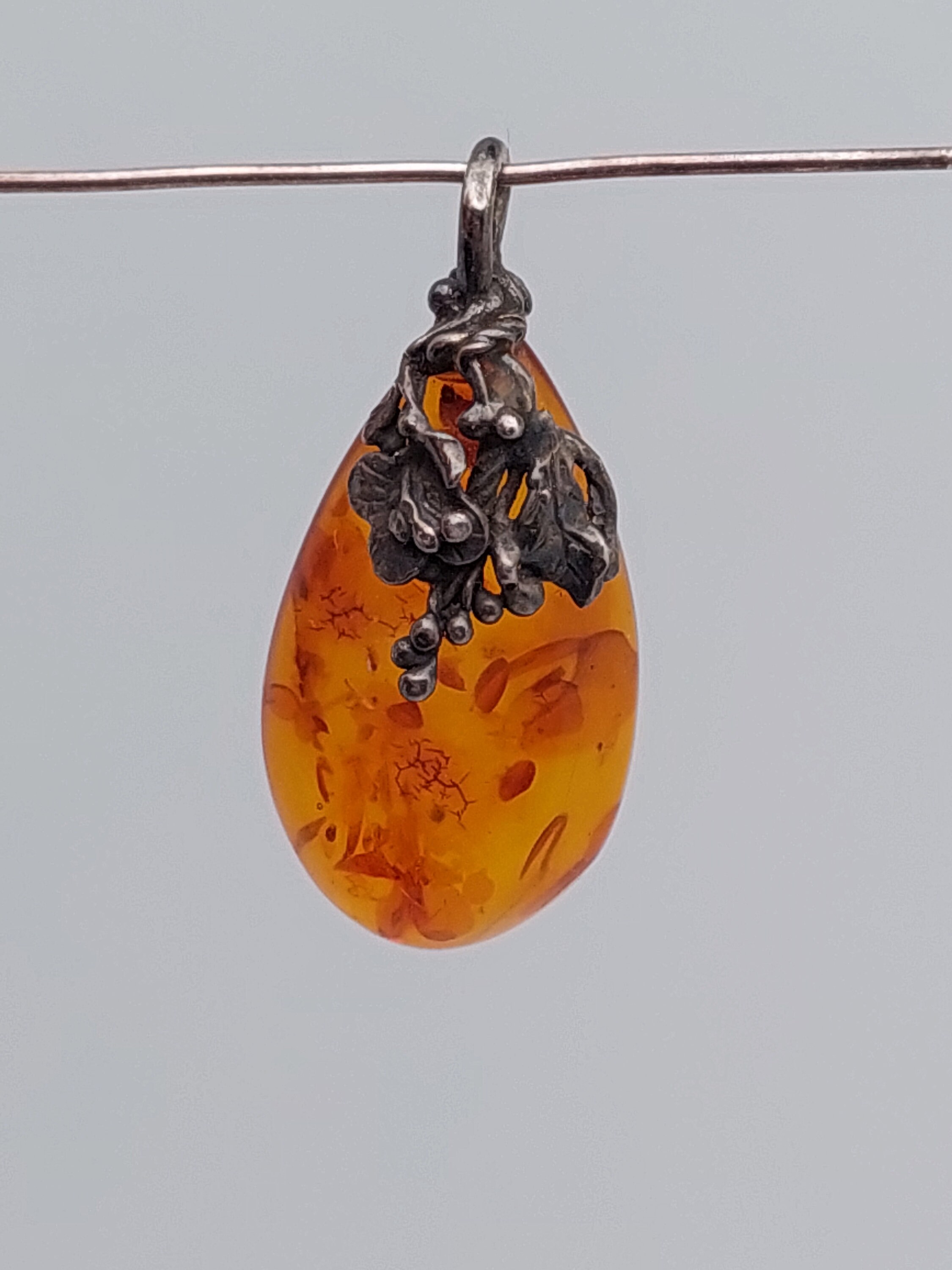 Pendentif Argent Massif Avec Ambre Jaune - Style Art Nouveau - Bijou D'Occasion Élégant