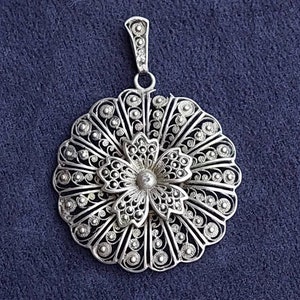 XXL Art Nouveau 835 silver filigree pendant jewelry 5.6 cm around 1920 floral flower