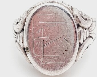 Bague Chevalière Ancienne En Argent Massif - Taille 56 - Anneau Large Finement Gravé - Occasion
